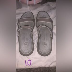 crocs slides
